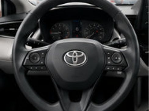 Used 2024 Toyota Corolla Cross L AWD/4WD image 10
