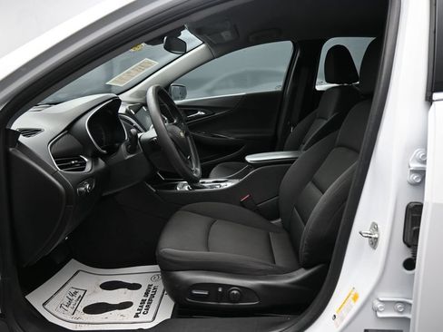 Used 2024 Chevrolet Malibu LT FWD image 10