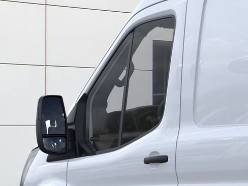 New 2026 Ford Transit 250 148 Medium Roof RWD image 24