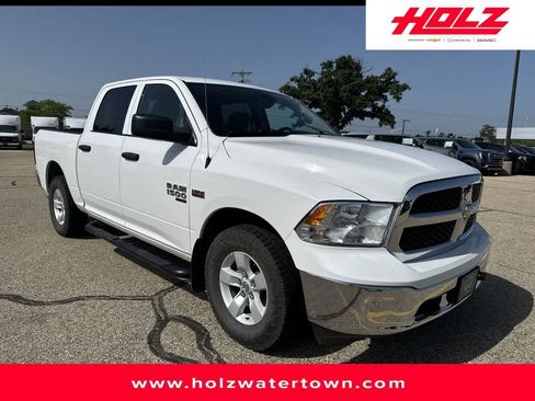 Used 2023 RAM 1500 Classic SLT AWD/4WD image 7