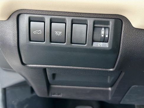 Used 2024 Subaru Ascent Limited w/ Technology Package AWD/4WD image 37