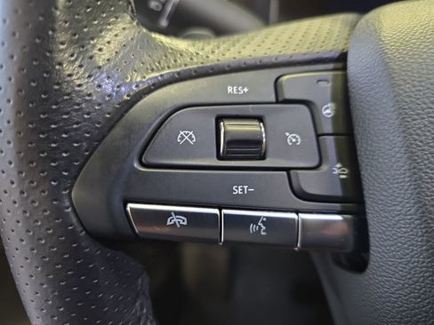 Used 2020 Cadillac XT4 Sport image 21