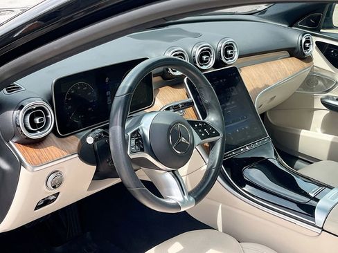 Used 2022 Mercedes-Benz C 300 Sedan image 9