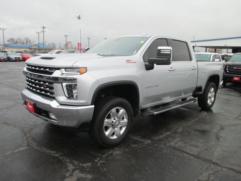 Used 2021 Chevrolet Silverado 2500 LTZ image 9