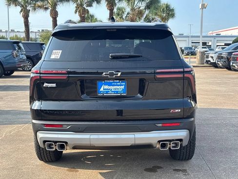 New 2027 Chevrolet Traverse Z71 w/ Driver Confidence Package AWD/4WD image 11