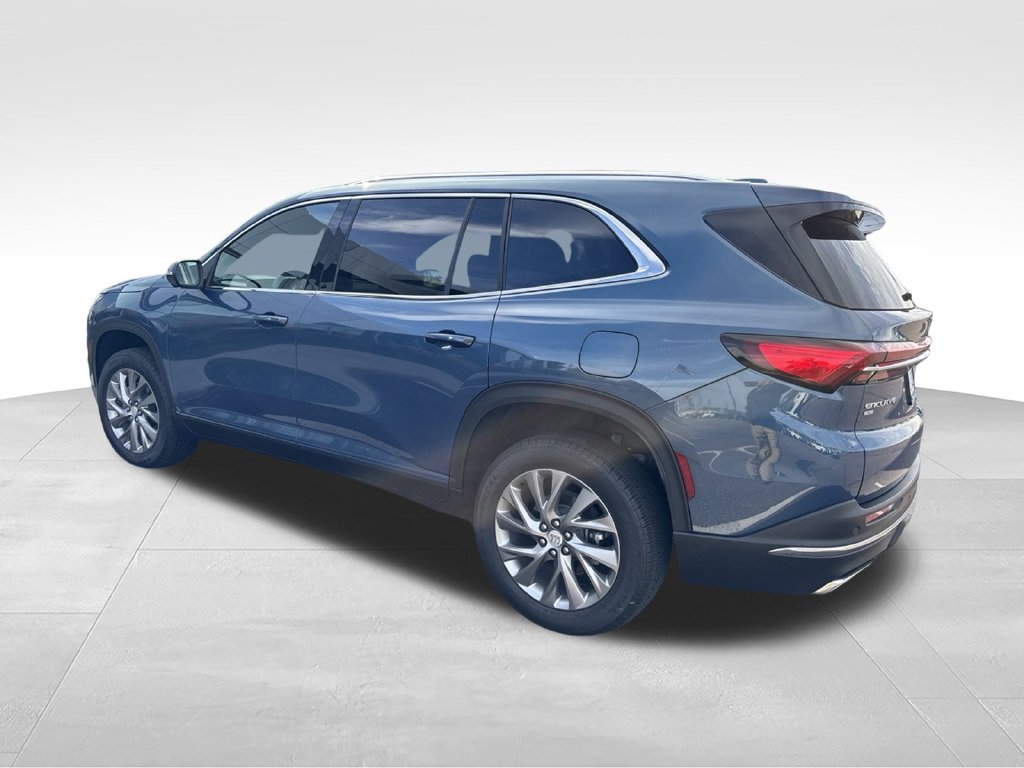 Used 2026 Buick Enclave Preferred w/ LPO, Floor Liner Package AWD/4WD image 10