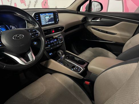 Used 2019 Hyundai Santa Fe SEL FWD image 18