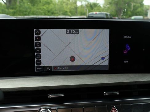 Used 2025 Kia Telluride SX X-Line AWD/4WD image 41