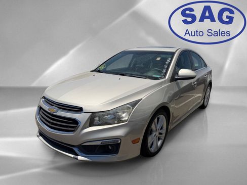 Used 2015 Chevrolet Cruze LTZ w/ Sun, Sound and Sport Package FWD image 5
