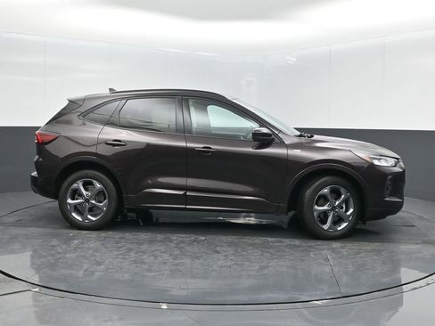 Used 2023 Ford Escape ST-Line Select w/ Tech Pack #1 image 8