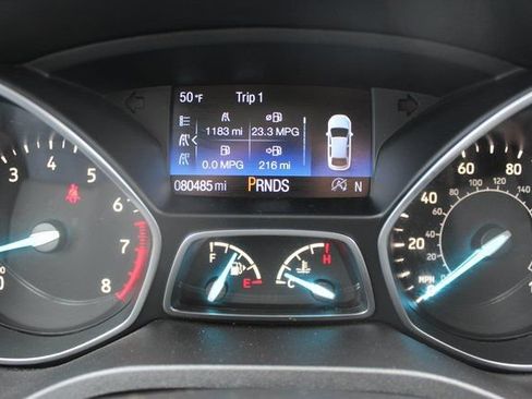 Used 2019 Ford Escape SE image 9