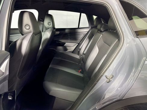 Certified 2023 Volkswagen ID.4 Pro S AWD/4WD image 21