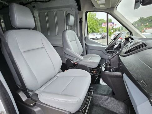 Used 2016 Ford Transit 250 148 Medium Roof RWD image 17