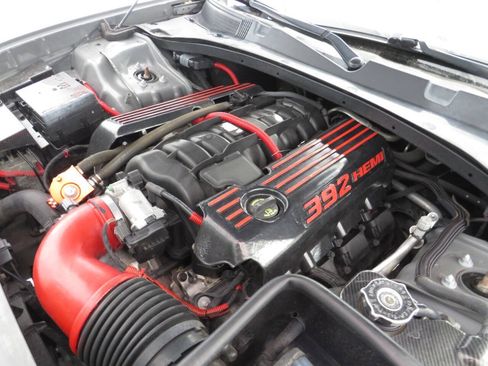Used 2017 Dodge Charger R/T RWD image 26
