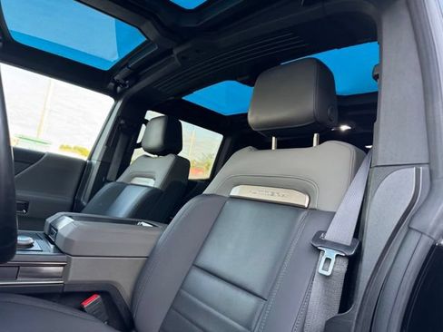 Used 2024 GMC Hummer EV 3X w/ LPO, Illumination Package AWD/4WD image 7