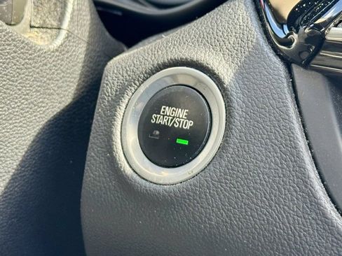 Used 2017 Buick Envision Essence image 21