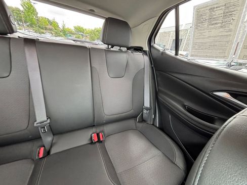 Used 2025 Buick Encore GX Preferred FWD image 36