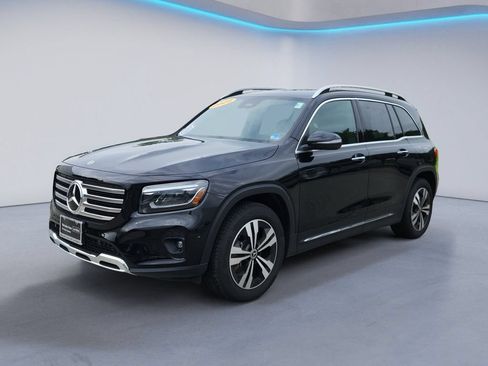 Certified 2025 Mercedes-Benz GLB 250 4MATIC image 7