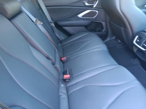 Used 2024 Acura RDX SH-AWD image 23