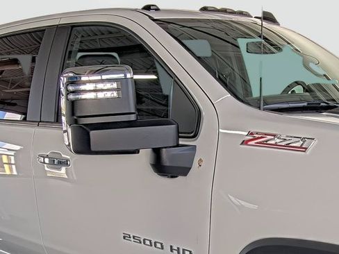 New 2026 Chevrolet Silverado 2500 LT w/ Z71 Chrome Sport Edition AWD/4WD image 17