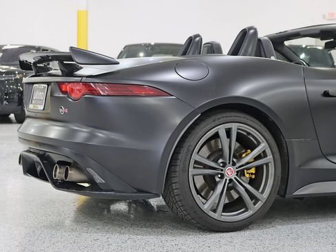 Used 2017 Jaguar F-TYPE SVR AWD/4WD image 12
