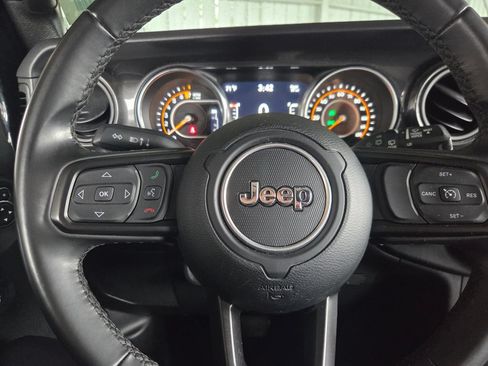 Certified 2022 Jeep Wrangler Unlimited Sport AWD/4WD image 6
