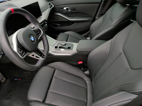 Used 2025 BMW M340i w/ Premium Package image 27