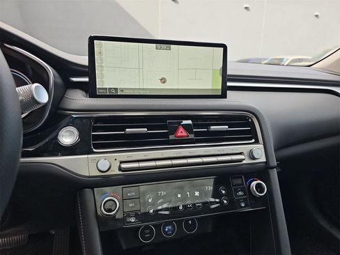 Used 2026 Genesis G70 2.5T Prestige image 20