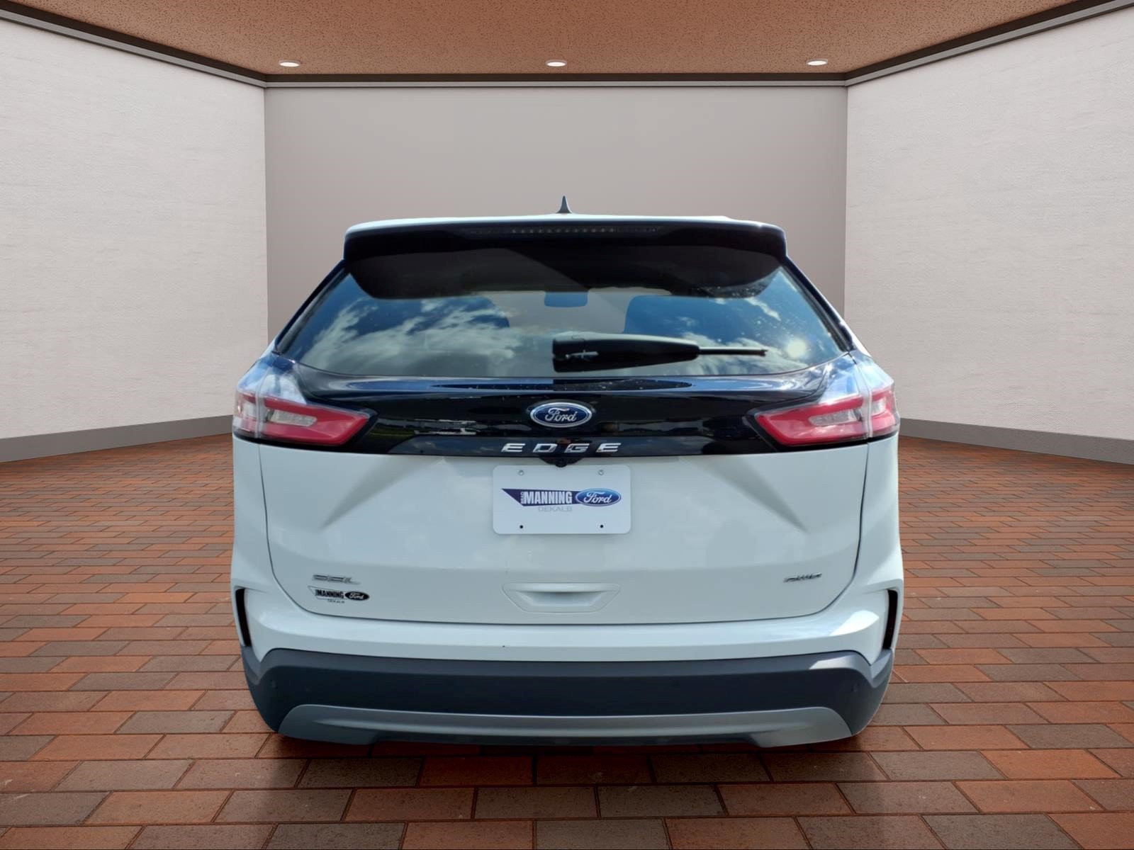 Used 2024 Ford Edge SEL w/ Convenience Package AWD/4WD image 7