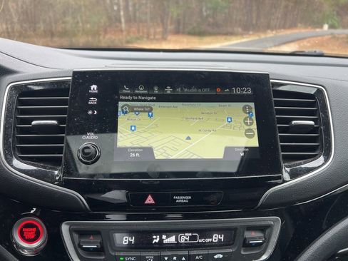 Certified 2022 Honda Pilot Touring image 21