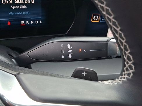 Certified 2025 Chevrolet Traverse LT image 16