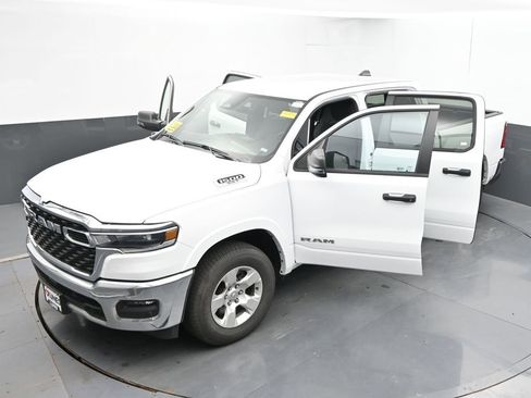 Used 2025 RAM 1500 Big Horn AWD/4WD image 66