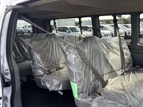 New 2026 Chevrolet Express 3500 LS w/ Chrome Appearance Package RWD image 12