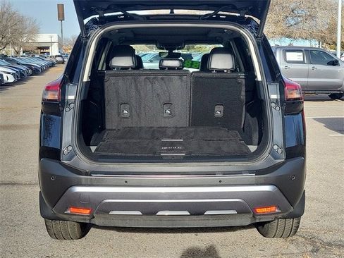 Used 2023 Nissan Rogue SL w/ SL Premium Package image 30