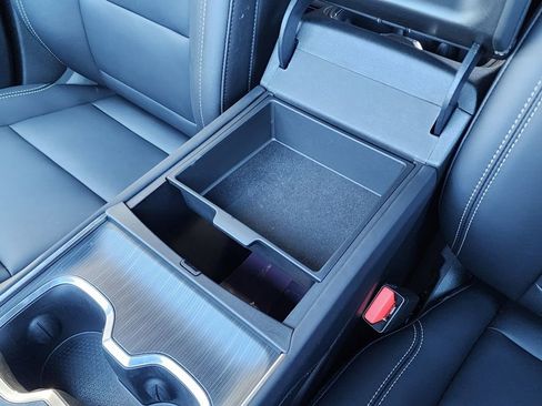 New 2026 GMC Acadia Elevation w/ Black Edition image 31