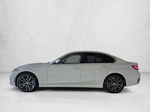 Used 2019 BMW 330i Sedan w/ Premium Package image 9