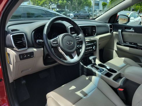 Used 2021 Kia Sportage EX FWD image 16