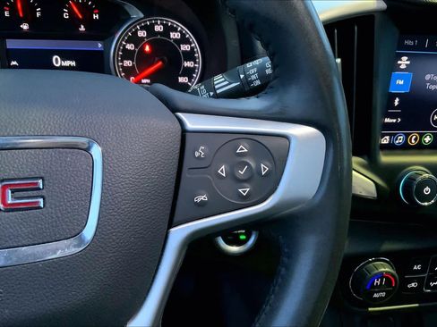 Used 2020 GMC Terrain SLT w/ Elevation Edition image 24
