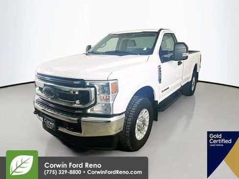 Certified 2022 Ford F250 XLT AWD/4WD image 4