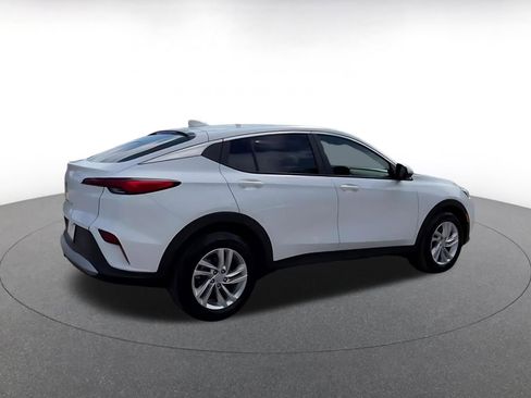 Used 2025 Buick Envista Preferred image 15