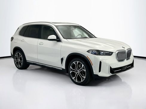 New 2026 BMW X5 xDrive40i AWD/4WD image 3