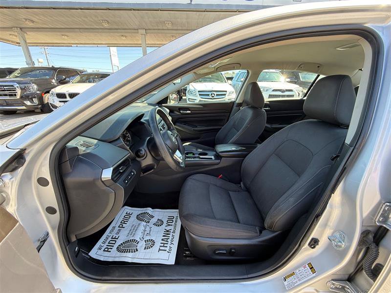 Used 2020 Nissan Altima 2.5 S FWD image 18