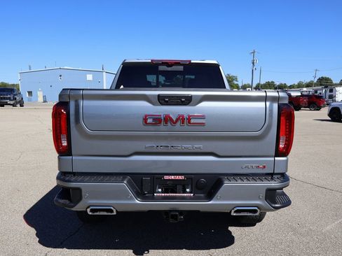 New 2026 GMC Sierra 1500 AT4 w/ AT4 Premium Package image 4