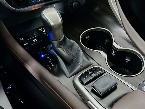 Used 2016 Lexus RX 350 AWD w/ Premium Package image 17