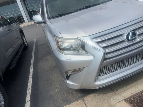 Used 2014 Lexus GX 460 w/ Premium Package AWD/4WD image 7