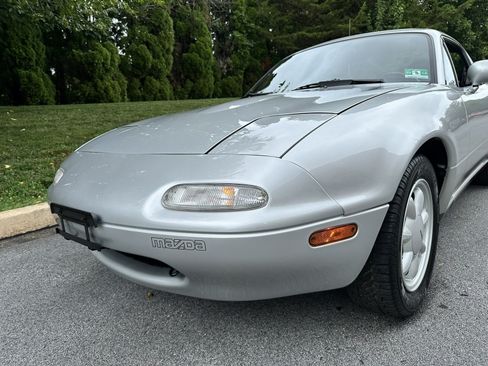 Used 1990 MAZDA MX-5 Miata RWD image 67