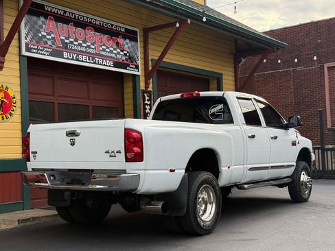 Used 2009 Dodge Ram 3500 Truck SXT AWD/4WD image 3