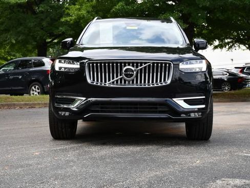 Certified 2023 Volvo XC90 B5 Plus w/ Protection Package Premier AWD/4WD image 2