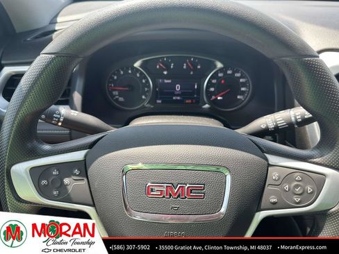Certified 2023 GMC Acadia SLE w/ LPO, Cargo Package AWD/4WD image 19