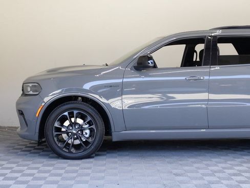 Used 2024 Dodge Durango R/T w/ Blacktop Package AWD/4WD image 8